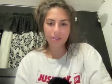 Avamonroexo Chaturbate stream image from August 11, 2025