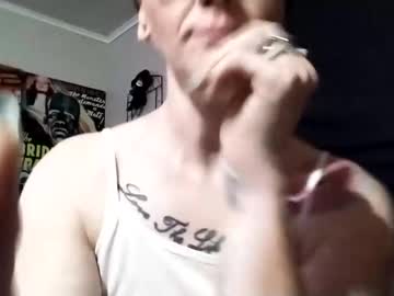 Qweenofh3artz Chaturbate stream image from August 11, 2025