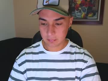 Shootertom Chaturbate stream image from August 11, 2025
