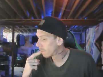 Bistoner4200 Chaturbate stream image from August 11, 2025