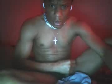 Flomadetda Chaturbate stream image from August 11, 2025