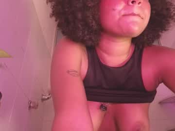Natalia_Curlyx Chaturbate stream image from August 11, 2025