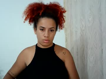 Isa_Bellaxx23 Chaturbate stream image from August 11, 2025