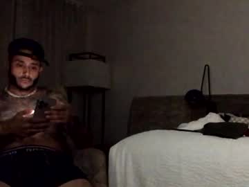 Istreamtoo954 Chaturbate stream image from August 11, 2025