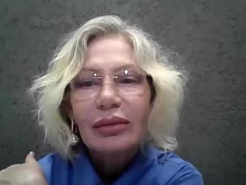 Lyasya Chaturbate stream image from August 11, 2025