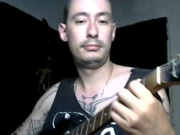 Vampireathome Chaturbate stream image from August 11, 2025