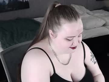 Emma_Razoom Chaturbate stream image from August 11, 2025