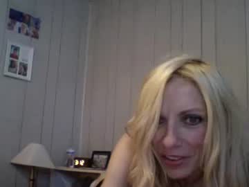 Mer3671234 Chaturbate stream image from August 11, 2025
