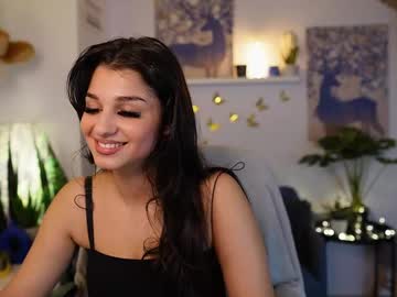 Josie_Lynn Chaturbate stream image from August 11, 2025
