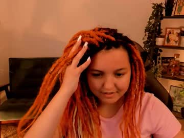 Sunshinesatisky Chaturbate stream image from August 11, 2025