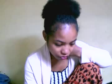Vanah344375 Chaturbate stream image from August 11, 2025