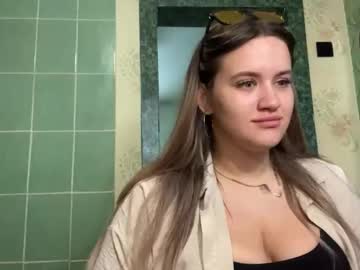 Jamienaps Chaturbate stream image from August 11, 2025