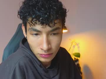 Only_Andrew Chaturbate stream image from August 11, 2025