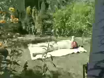 Rossy70 Chaturbate stream image from August 11, 2025