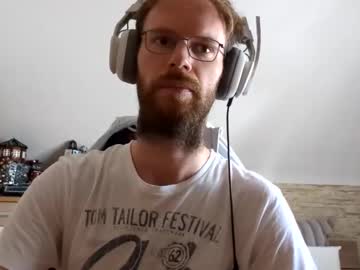 Shypaul222222 Chaturbate stream image from August 11, 2025
