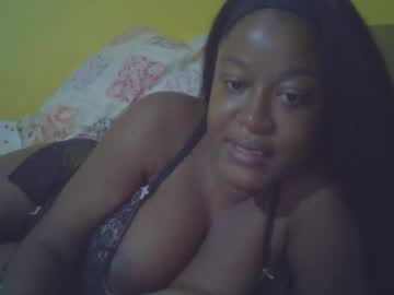 Kayana5 Chaturbate stream image from August 11, 2025