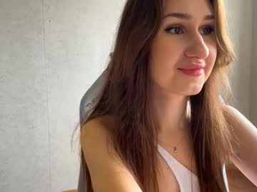 Lexaraye Chaturbate stream image from August 11, 2025