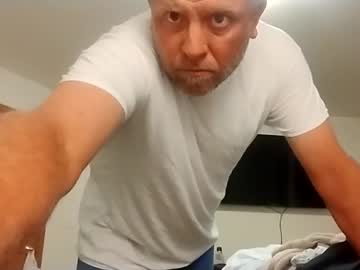 Theflirtinsquirts Chaturbate stream image from August 11, 2025