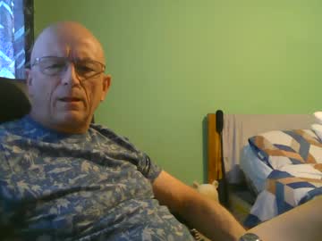 Woodymatt2023 Chaturbate stream image from August 11, 2025