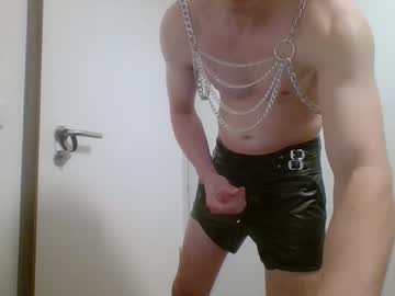 Milaneo3 Chaturbate stream image from August 11, 2025