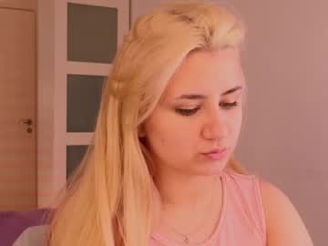 Barbaralove_ Chaturbate stream image from August 11, 2025