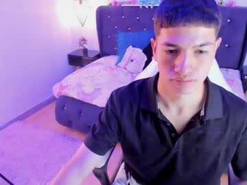 Mk_Maqueen Chaturbate stream image from August 11, 2025