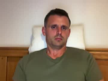 Crazynicky Chaturbate stream image from August 11, 2025