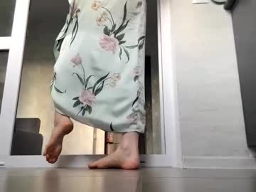 Mishahartwigsen Chaturbate stream image from August 11, 2025