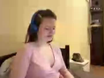 Anastaciastutzman Chaturbate stream image from August 11, 2025