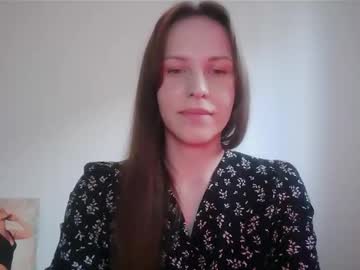 Gretalane_ Chaturbate stream image from August 11, 2025