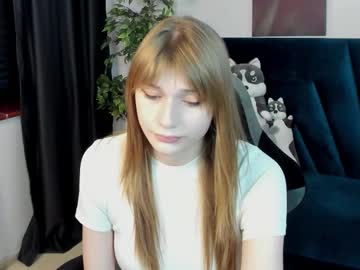Sophielumen stream image from August 11, 2025