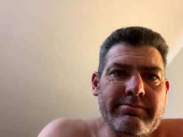Elcapatain999 Chaturbate stream image from August 11, 2025