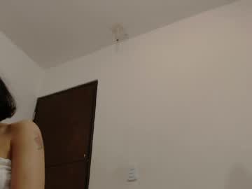 Moon__April Chaturbate stream image from August 11, 2025