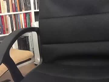 Stair8000 Chaturbate stream image from August 11, 2025