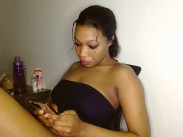 Ebonyalender02 Chaturbate stream image from August 11, 2025
