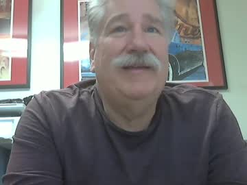 Luv2sucumb2u Chaturbate stream image from August 11, 2025