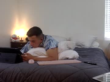 Brettmusette Chaturbate stream image from August 11, 2025