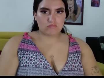 Valenpettycol Chaturbate stream image from August 11, 2025