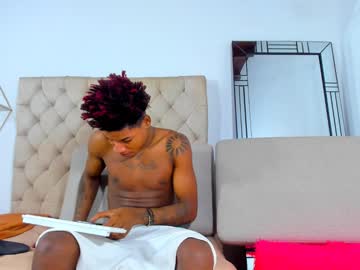 Thegloryus_Ebony Chaturbate stream image from August 12, 2025