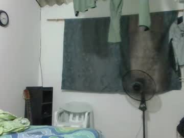 Holikiwi09 Chaturbate stream image from August 12, 2025