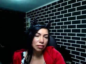 Isabella_Bianchii Chaturbate stream image from August 12, 2025