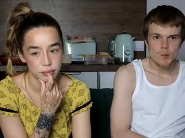 Holdonbitch Chaturbate stream image from August 12, 2025
