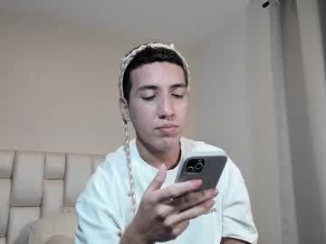 Martinsanta Chaturbate stream image from August 12, 2025