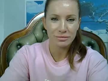 Cessy_Amiki Chaturbate stream image from August 12, 2025