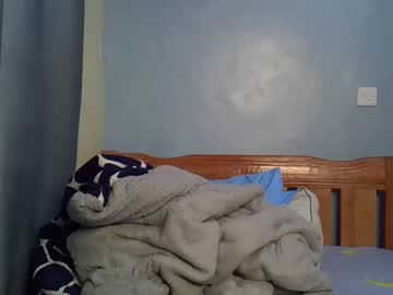 Shummie1 Chaturbate stream image from August 12, 2025