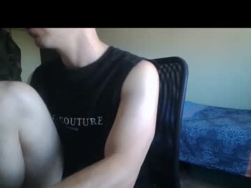 007lou Chaturbate stream image from August 12, 2025