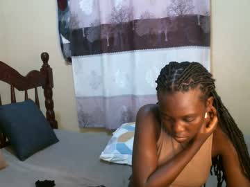 Callmemonday Chaturbate stream image from August 12, 2025