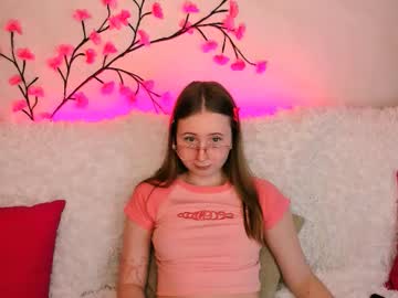 Lily_Barbie_ Chaturbate stream image from August 12, 2025