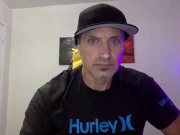 Clintwood12 Chaturbate stream image from August 12, 2025