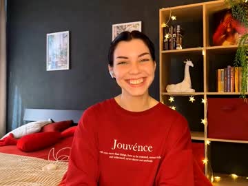 Nitaewings Chaturbate stream image from August 12, 2025